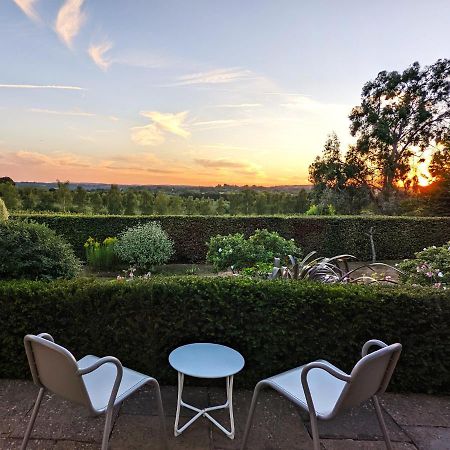 Meadow Cottage Bed & Breakfast Hawkhurst Eksteriør billede